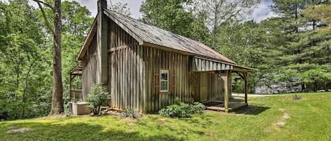 House (2 Bedrooms) | Front of property