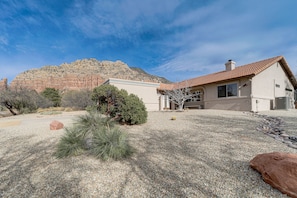 Exterior - Secluded Sedona Escape w/ Patio & Red Rock Views! (Sedona)