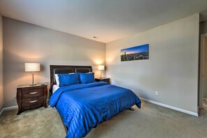 Interior - Near Uncc! Charlotte Family Retreat w/ Deck (Charlotte)