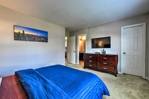 House (3 Bedrooms) | Interior - Near Uncc! Charlotte Family Retreat w/ Deck (Charlotte)