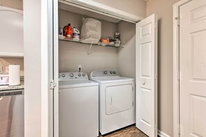 Nhà (3 Bedrooms) | Nội thất