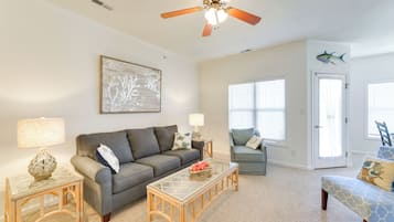 Apartment (2 Bedrooms) | Front of property