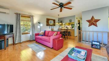 Casa (2 Bedrooms) | Interior