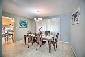 House (4 Bedrooms) | Interior