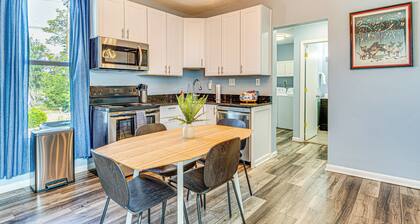 1 Mi to Dtown & Lucas Oil Stadium: Home in Indy!