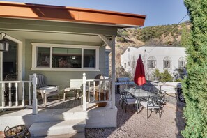 House (2 Bedrooms) | Interior - Bisbee Home w/ Private Parking & EV Charger! (Bisbee)