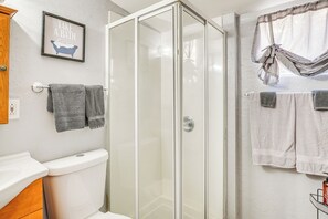 House (2 Bedrooms) | Interior - Bisbee Home w/ Private Parking & EV Charger! (Bisbee)