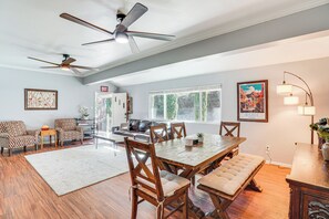 House (2 Bedrooms) | Interior - Bisbee Home w/ Private Parking & EV Charger! (Bisbee)