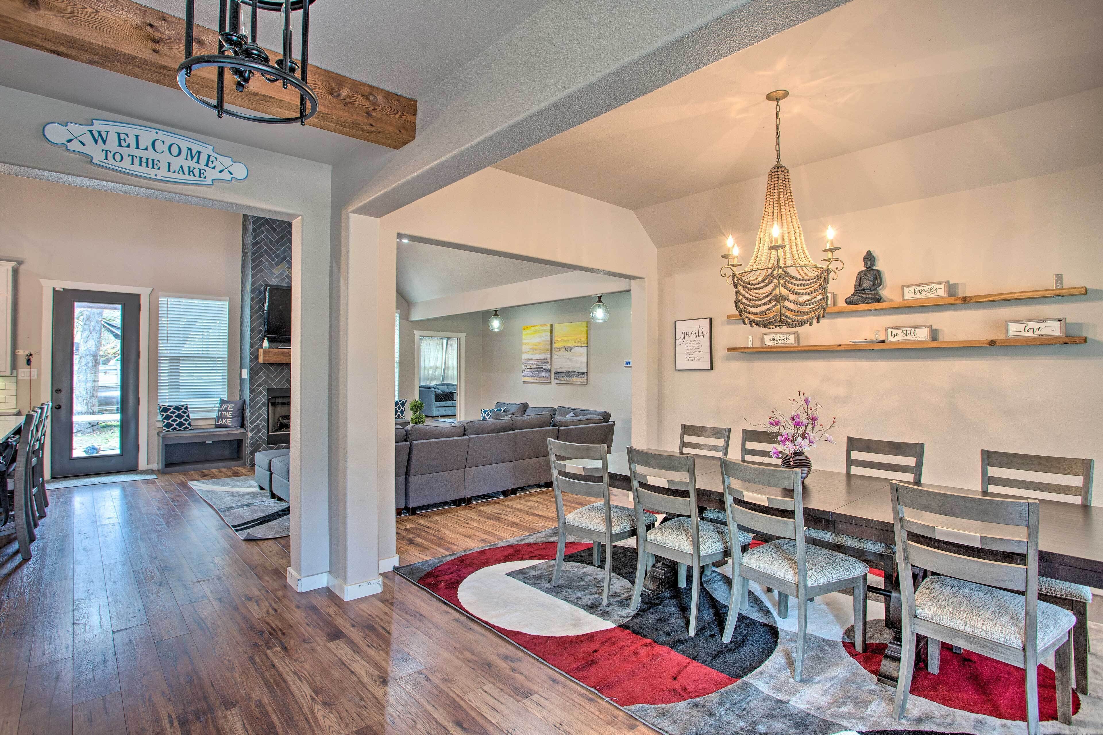 House (4 Bedrooms) | Interior