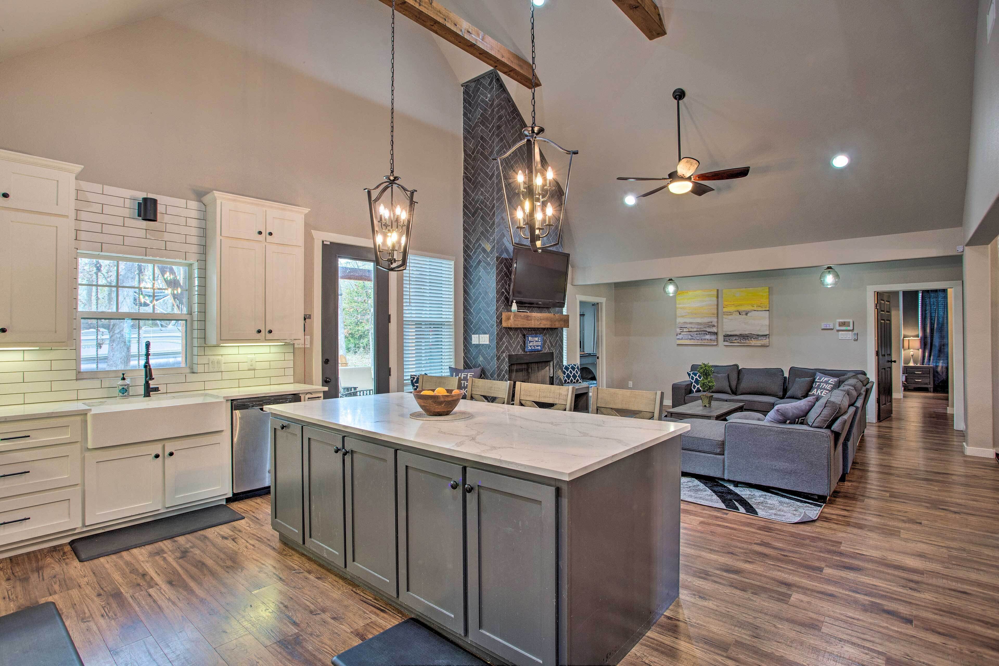 House (4 Bedrooms) | Interior