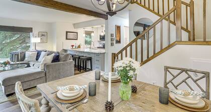 Cozy Edwards Townhome, Completely Remodeled!