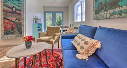 Claires Cottage ~ 4 Mi to Downtown Greenville!