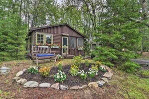 Cottage (2 Bedrooms) | Front of property