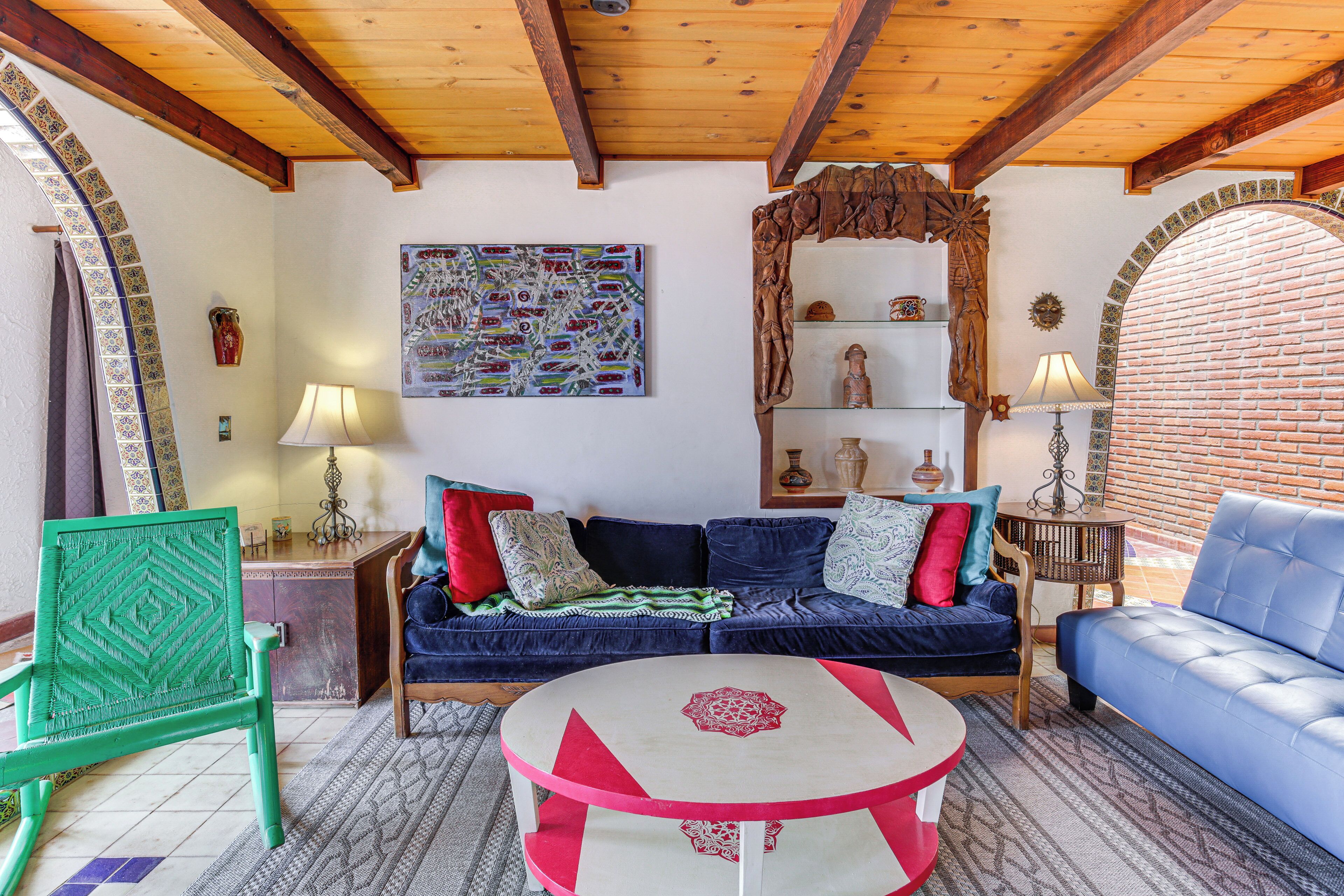 House (2 Bedrooms) | Interior