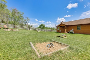 House (3 Bedrooms) | Interior - Fish, Hike, Hunt: Secluded Cabin in Doe Hill! (Doe Hill)