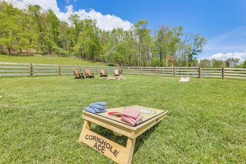 Fish, Hike, Hunt: Secluded Cabin in Doe Hill!