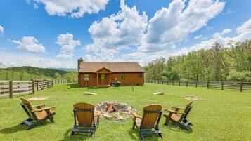 Rumah (3 Bedrooms) | Bagian depan properti