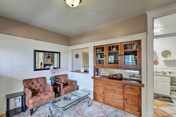 Apartment (1 Bedroom) | Interior