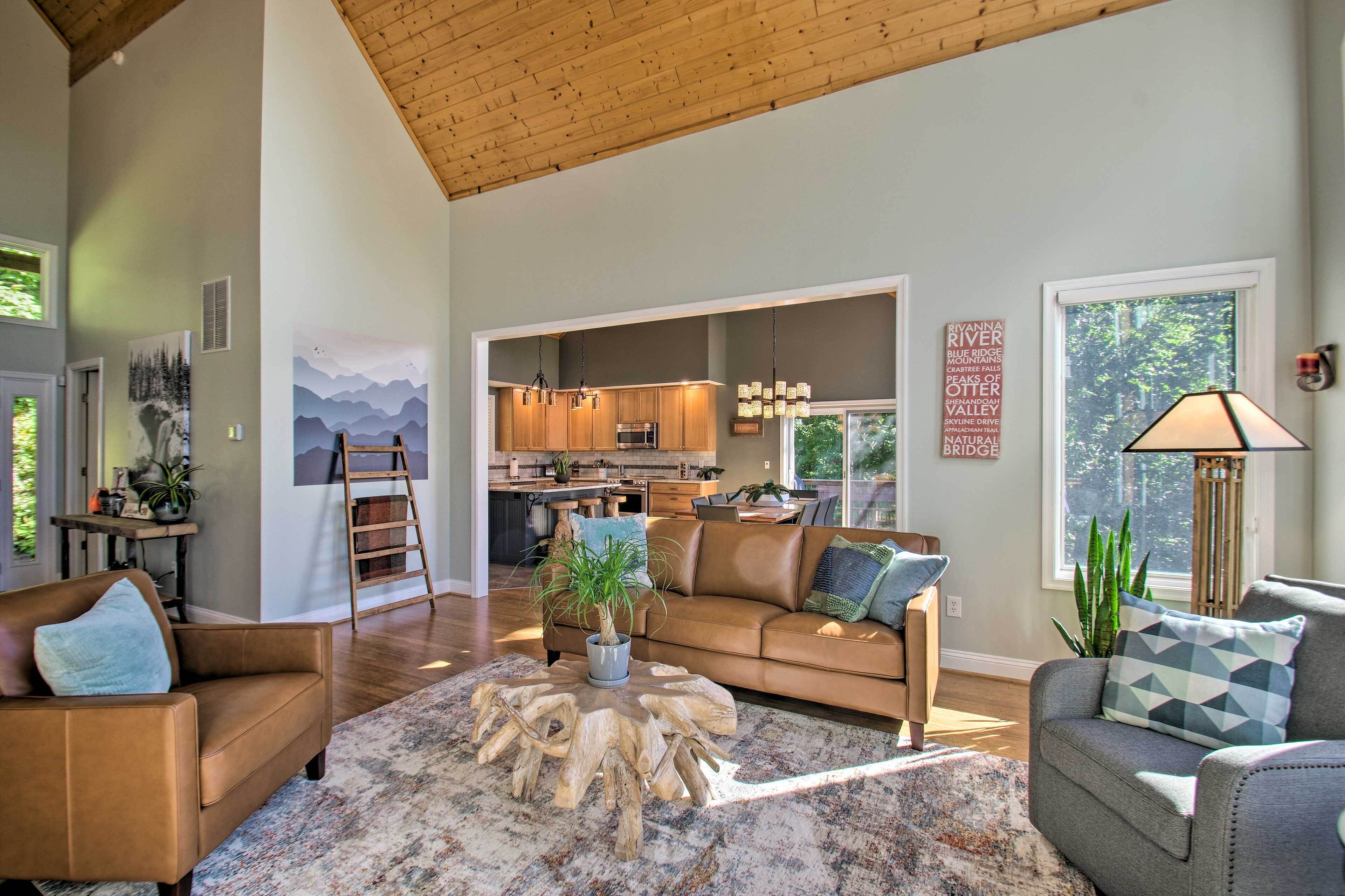 House (4 Bedrooms) | Interior