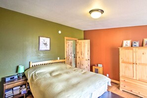House (3 Bedrooms) | Interior