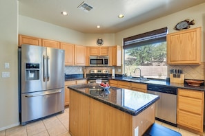 House (4 Bedrooms) | Interior - Near Hiking: Goodyear Home w/ Covered Patio (Goodyear)