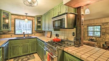 Cottage (3 Bedrooms) | Bahagian dalam