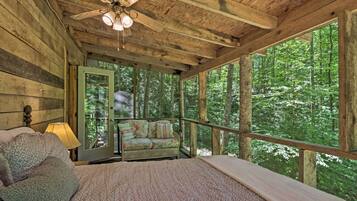 House (1 Bedroom) | Interior