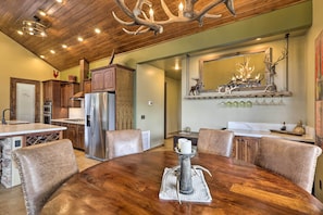 Maison (3 Bedrooms) | Cuisine privée | Micro-ondes, four, plaque de cuisson, lave-vaisselle