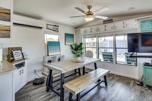 บ้านพัก (2 Bedrooms) | ภายใน