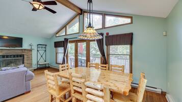 Rumah (4 Bedrooms) | Interior