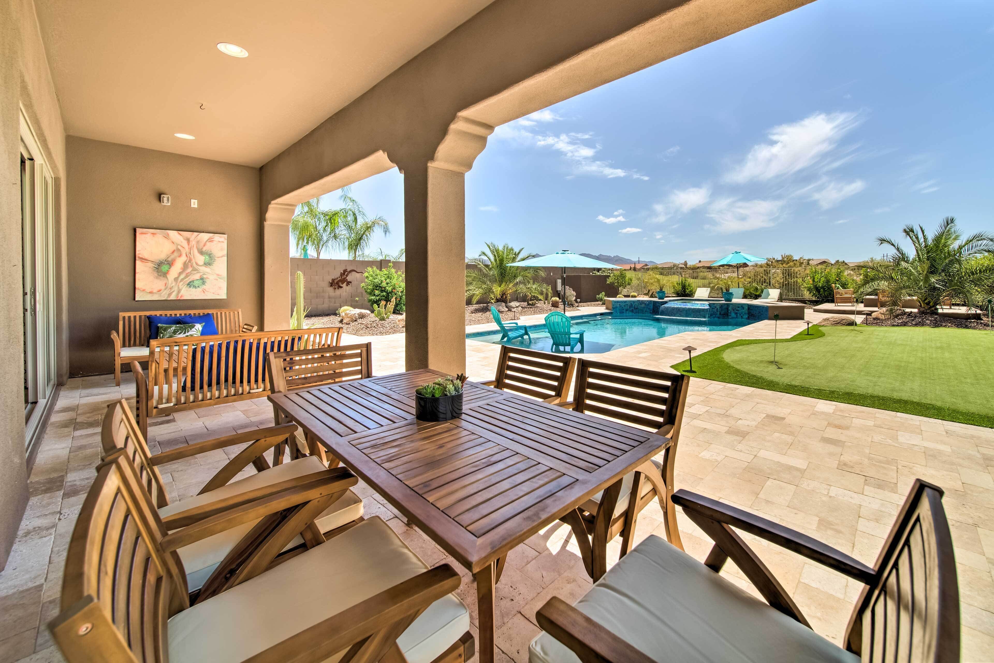 House (4 Bedrooms) | Interior