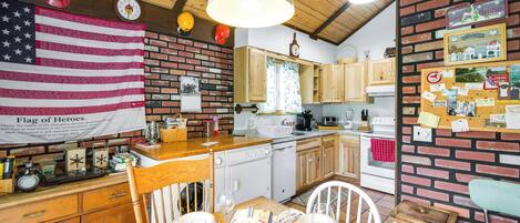 Rumah (3 Bedrooms) | Interior