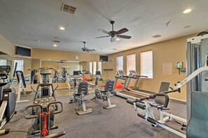 Interior - 7 Mi to TPC Scottsdale: Resort Condo w/ Pool (Scottsdale)