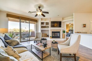 Apartment (3 Bedrooms) | Interior - 7 Mi to TPC Scottsdale: Resort Condo w/ Pool (Scottsdale)