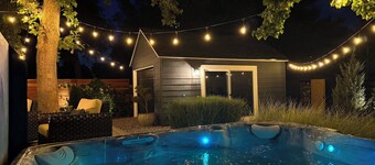 Hot Tub, Fire Pit: Midtown Reno Oasis!