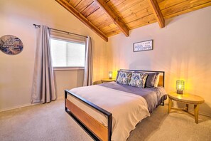 House (4 Bedrooms) | Interior - Mccall Retreat w/ Hot Tub - 1/2 Mi to Downtown! (McCall)