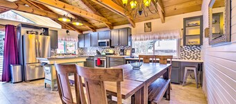 Mccall Retreat w/ Hot Tub - 1/2 Mi to Downtown!