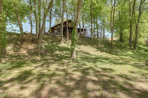 House (2 Bedrooms) | Interior - Roomy Riverfront 'trout Valley Cabin' w/ Porch! (Mountain View)
