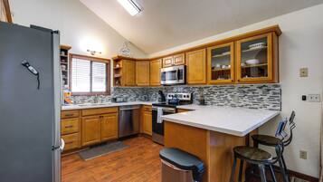 Talo (3 Bedrooms) | Sisätilat