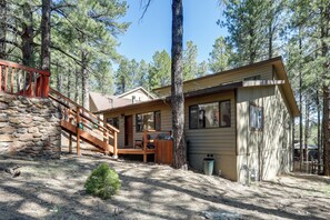 Interior - Flagstaff Home w/ EV Charger, 10 Mi to Downtown (Flagstaff)