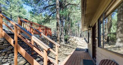 Flagstaff Home w/ EV Charger, 10 Mi to Downtown