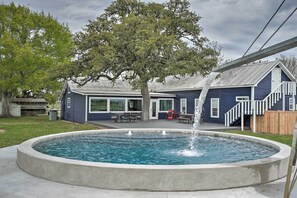 Talo (4 Bedrooms) | Sisätilat