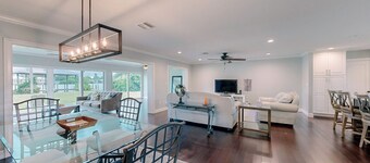 Waterfront Luxury Getaway!!! Steps to the beach, New Listing!