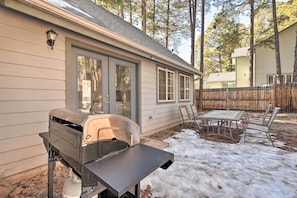 House (4 Bedrooms) | Interior - 1 Mi to Nau: High-country Home w/ Gorgeous Views! (Flagstaff)