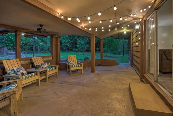 Interior - Lake O the Pines Retreat w/ Water Access! (Avinger)