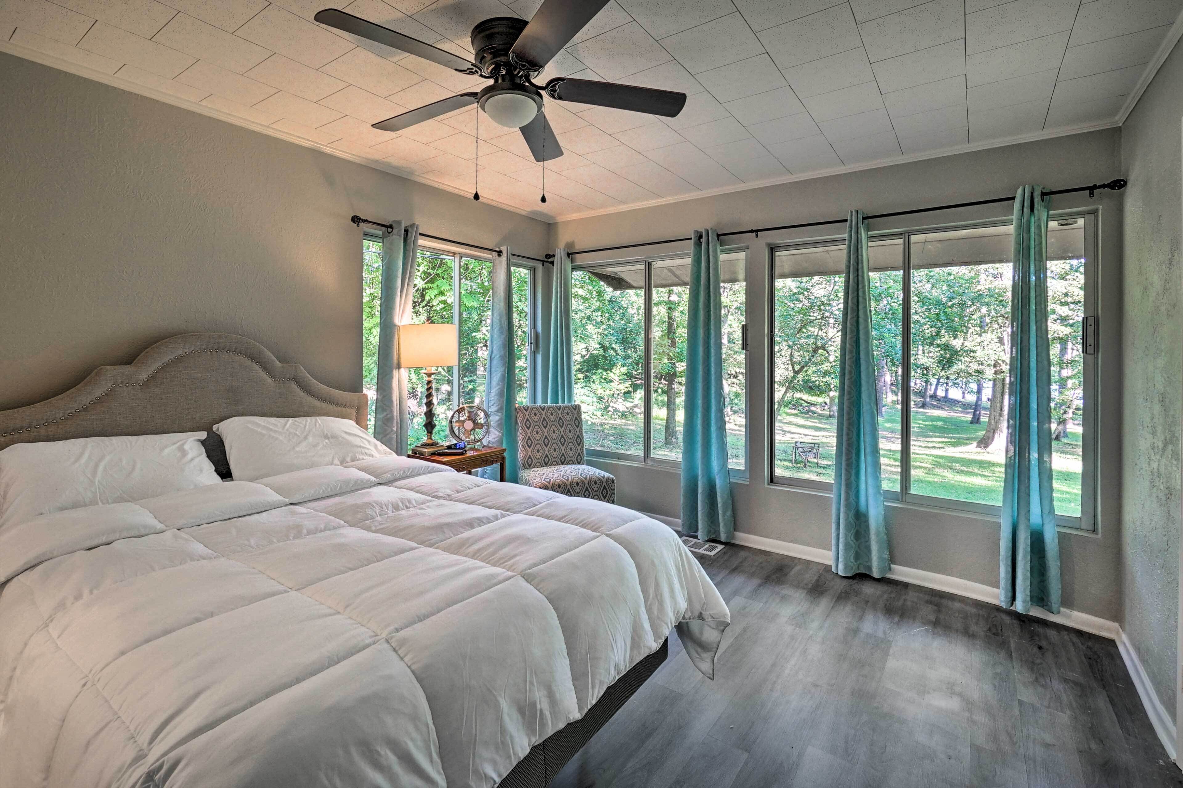 House (3 Bedrooms) | Interior