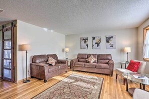 บ้านพัก (3 Bedrooms) | ด้านหน้าที่พัก