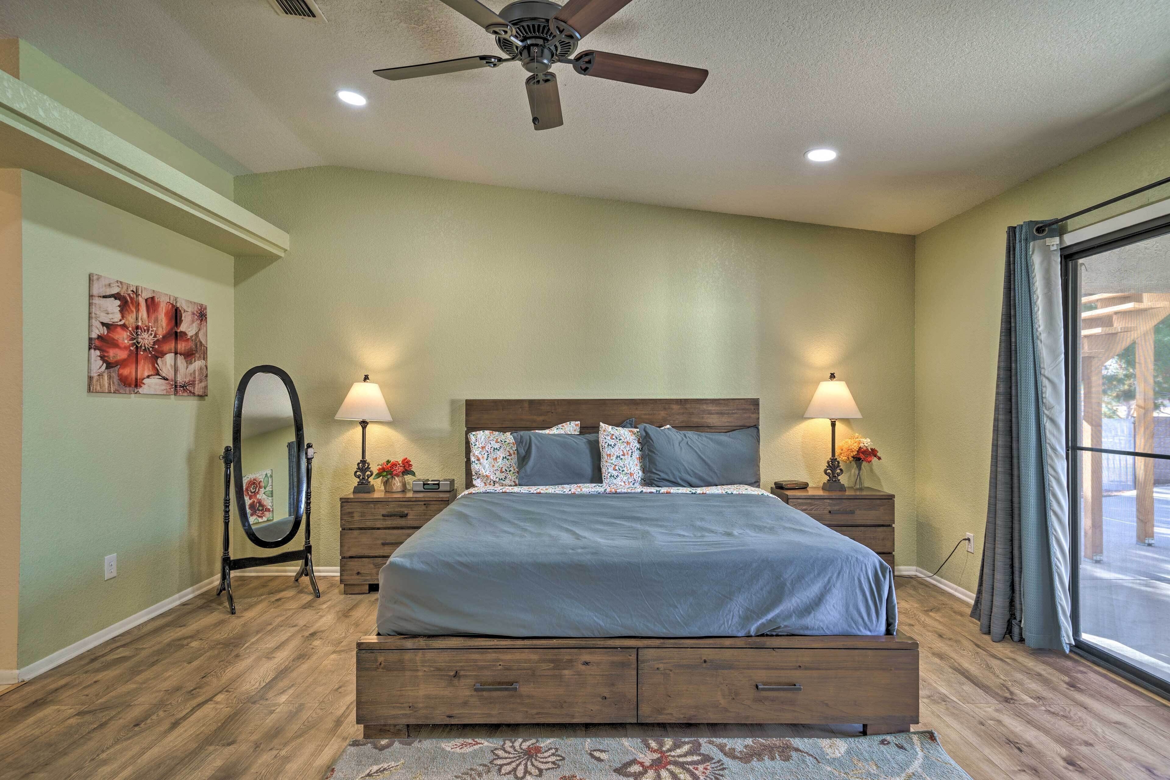 House (4 Bedrooms) | Interior