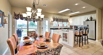 Pet-friendly Flatonia House w/ Patio & Gazebo!