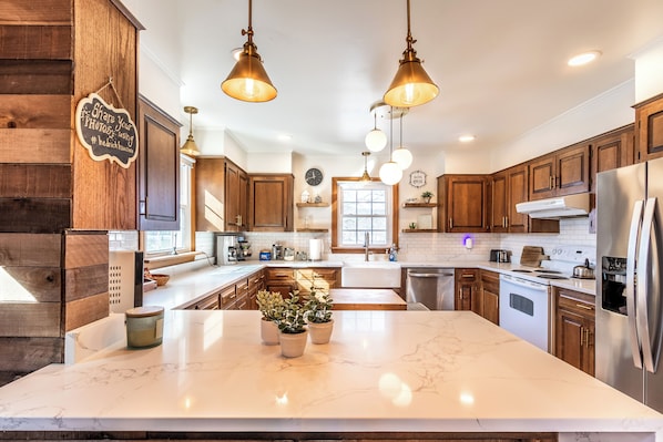 House (3 Bedrooms) | Interior - Quaint Elkton Home Near Shenandoah National Park! (Elkton)